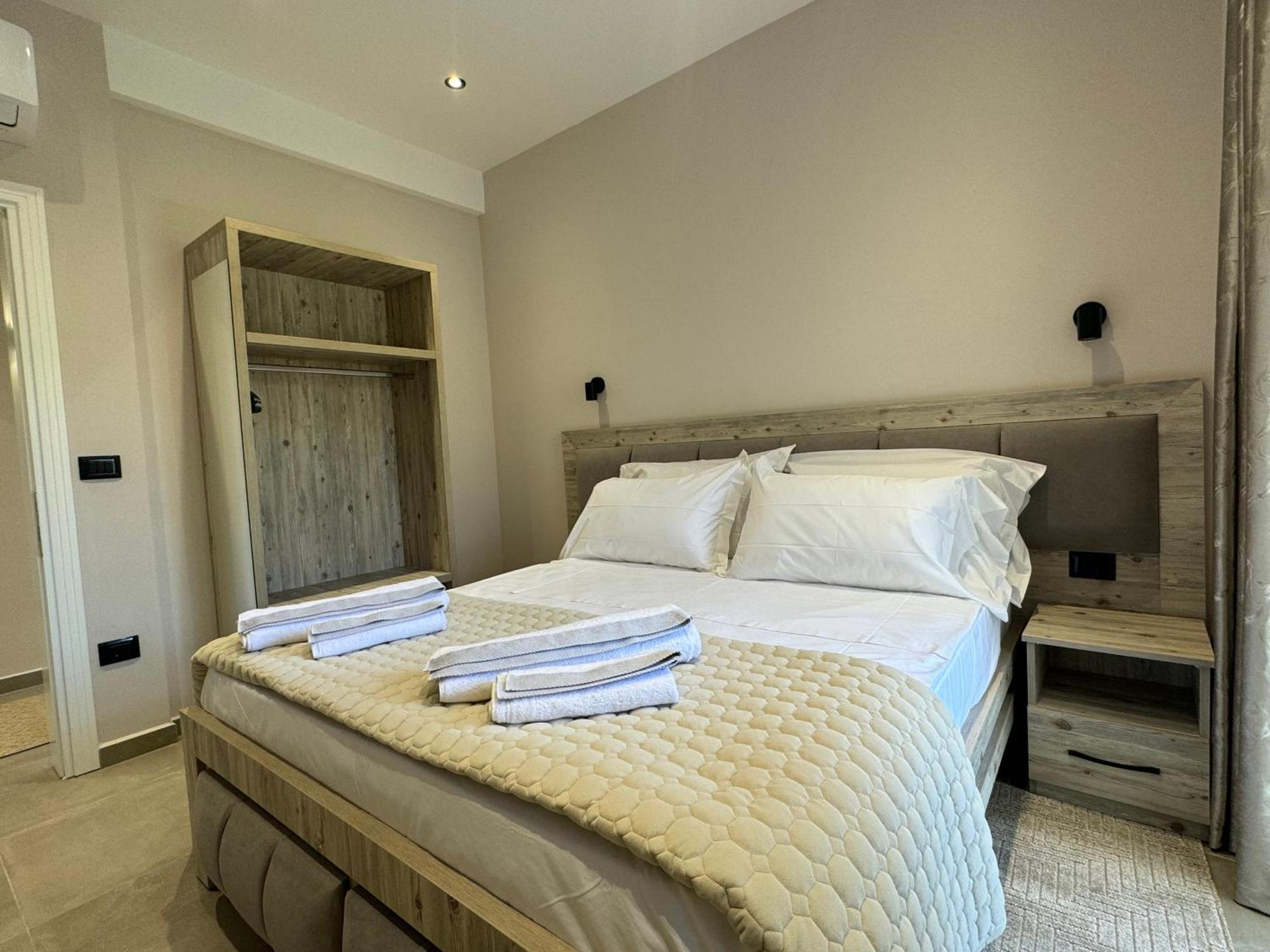 Hotel Kseal Përmet Esterno foto