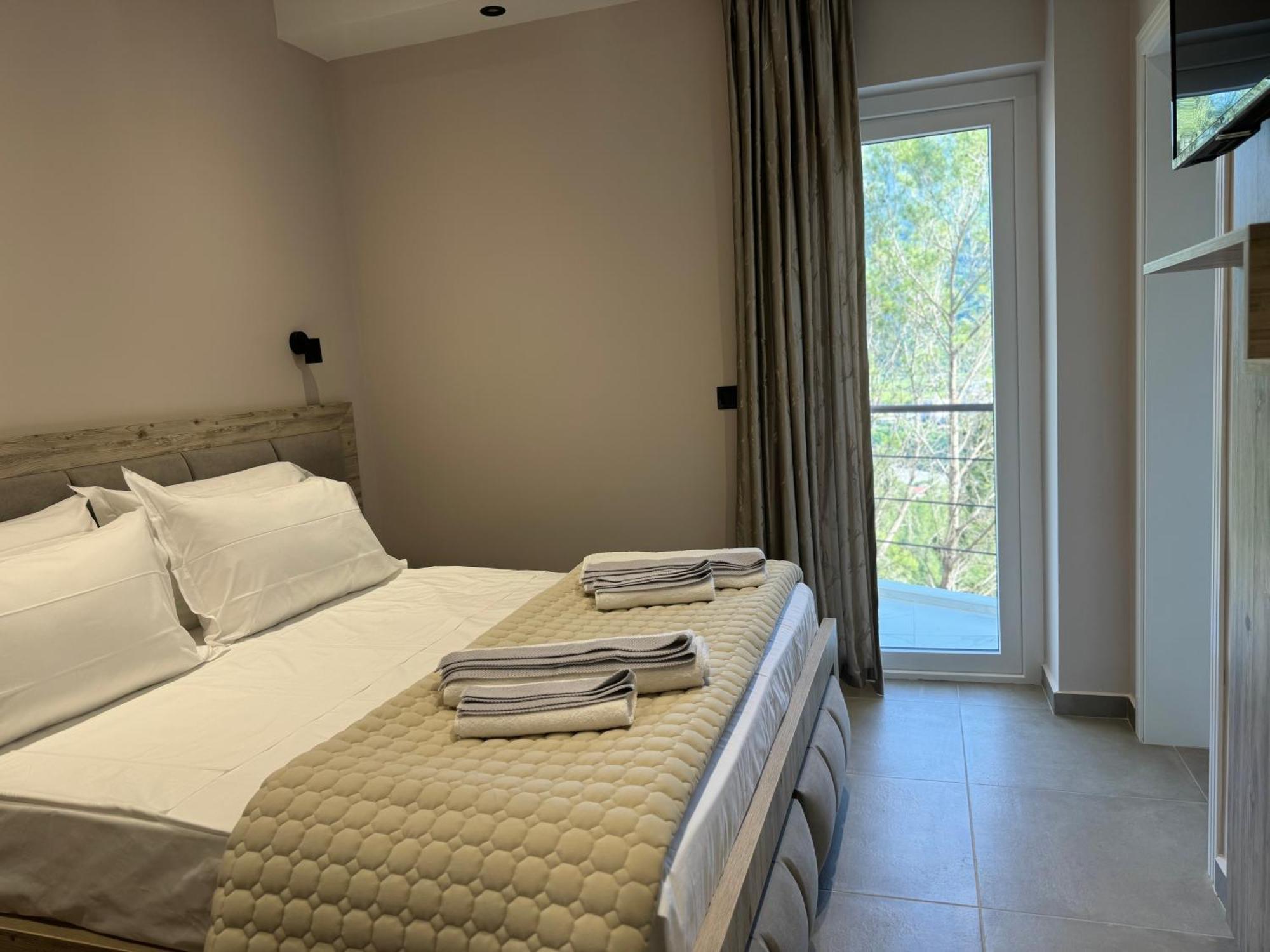 Hotel Kseal Përmet Esterno foto