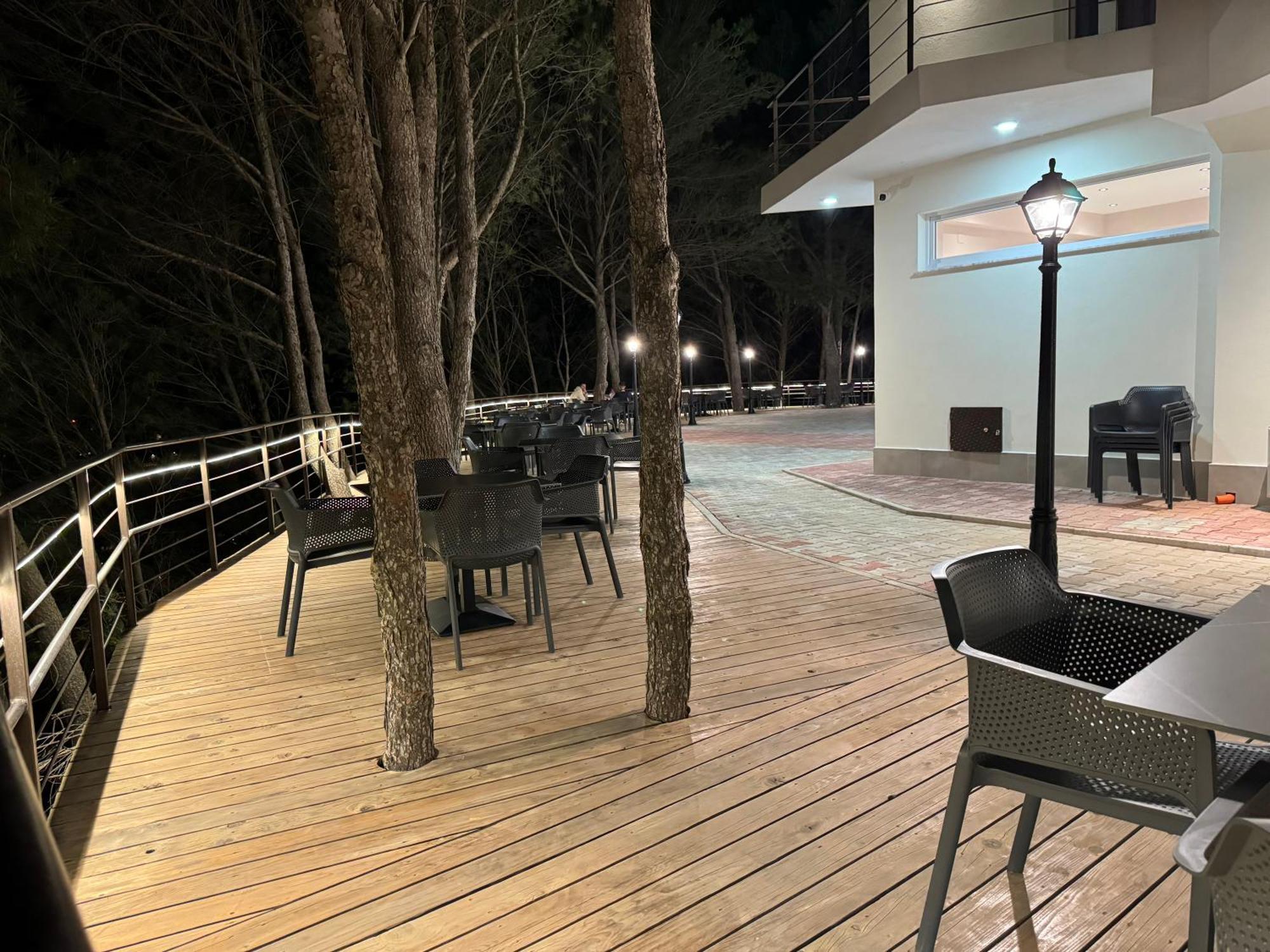 Hotel Kseal Përmet Esterno foto