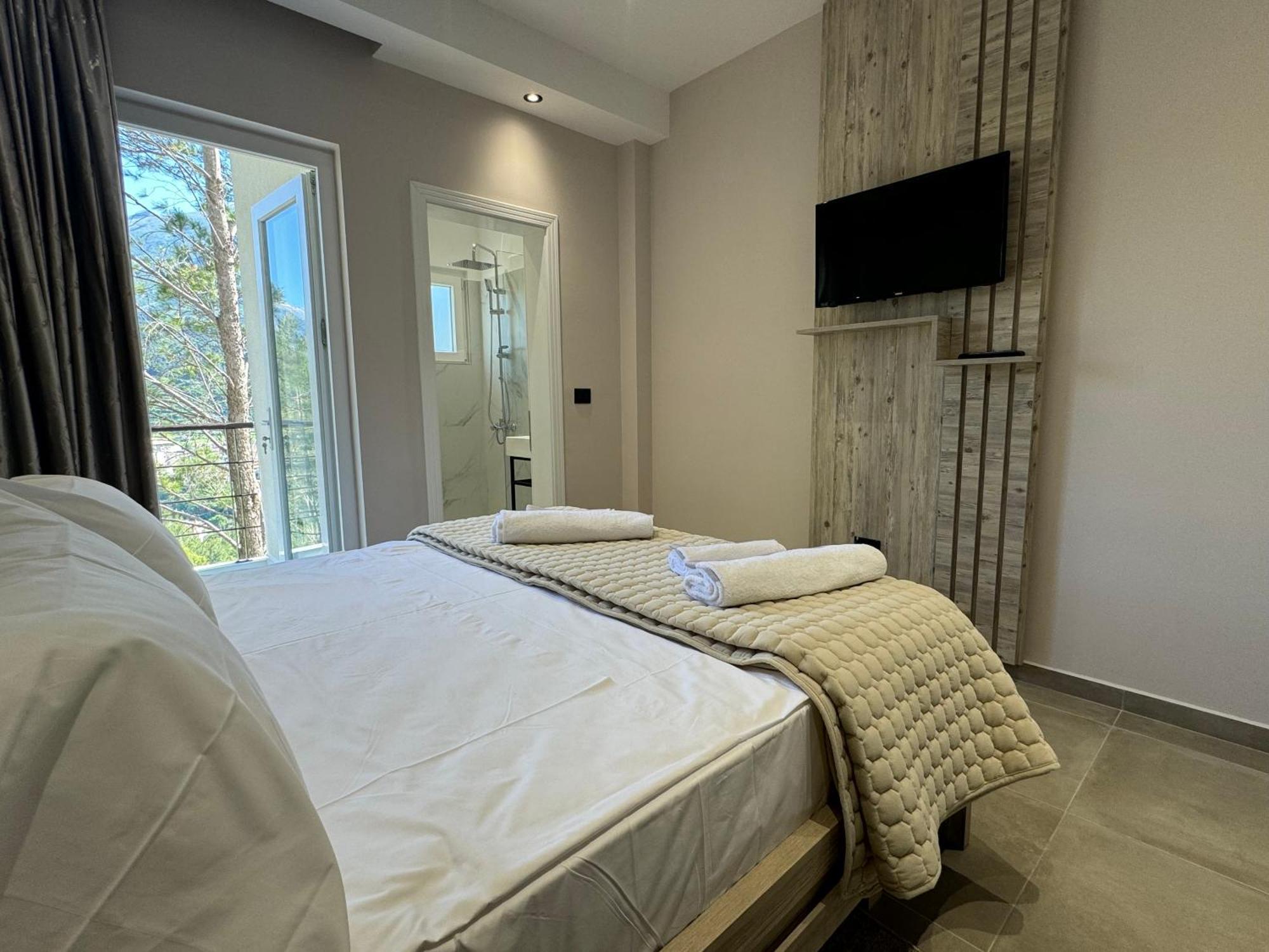 Hotel Kseal Përmet Esterno foto